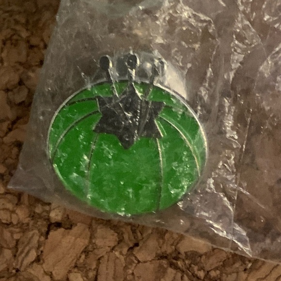 Jo-Ann Fabrics employee pins & Green Measuring Tape - and FAST Pin! - Picture 5 of 7